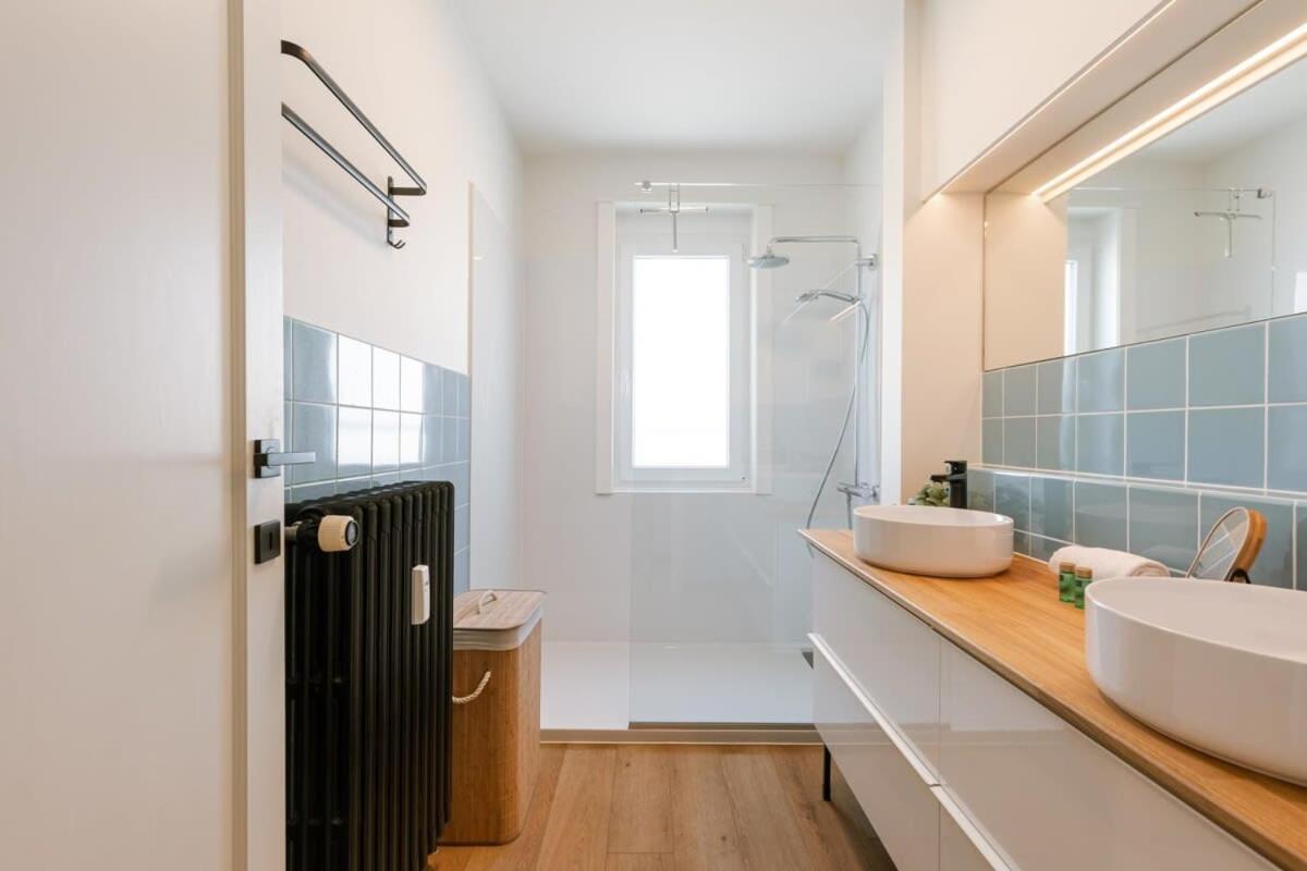 Huswell - Frontal Seaview In Apartment *